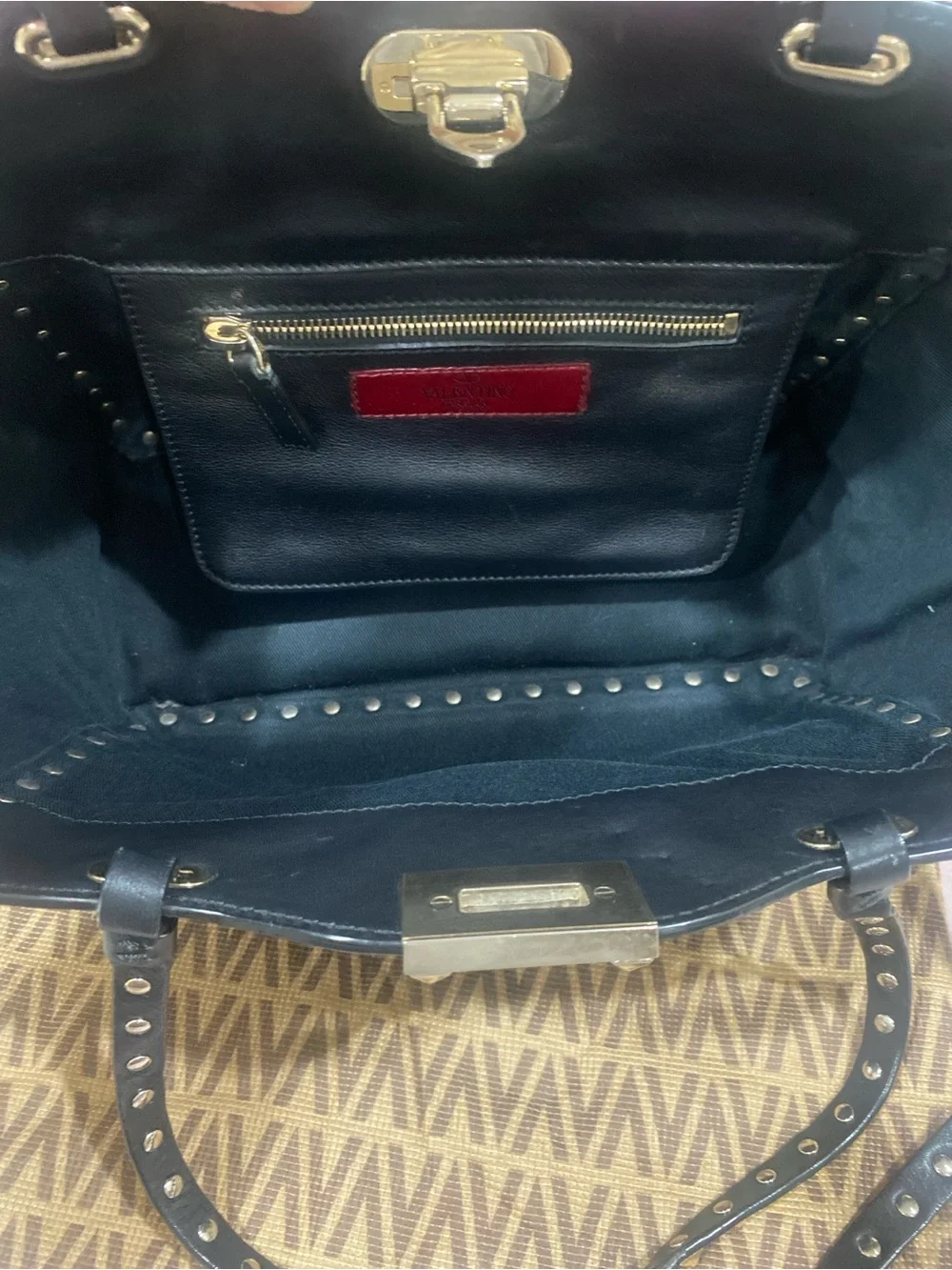 Valentino Garavani Rockstud Tote